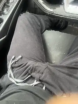 ayrtonmen online show from October 17, 1:14 pm