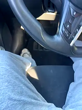 ayrtonmen online show from October 29, 2:52 pm