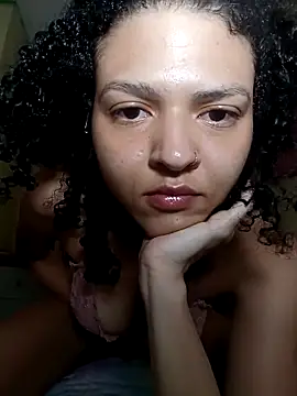 Snapshot of Larissinhamm chatting on October 14, 7:53 am Larissinhamm online show from October 14, 7:53 am