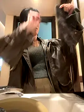 yourkeer online show from November 14, 7:40 am