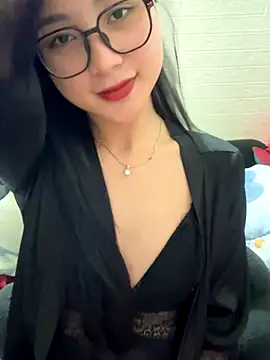 Linh5790 online show from November 4, 12:15 pm