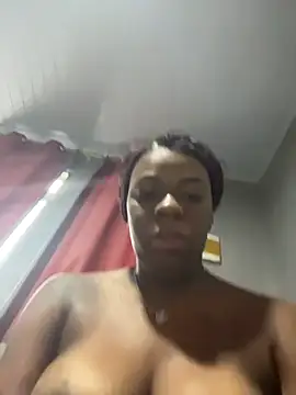 Priihmedeiros online show from March 10, 9:25 am