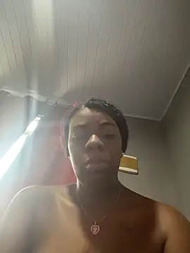 Priihmedeiros online show from April 1, 9:43 am