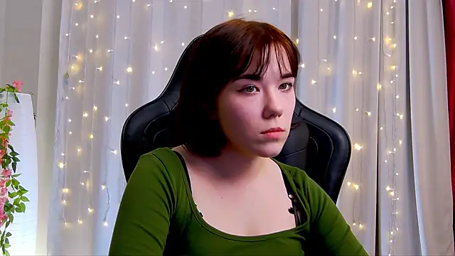 Kelly foox online show from October 6, 10:56 am