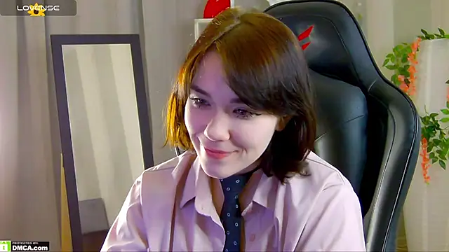 Kelly foox online show from November 12, 9:10 am