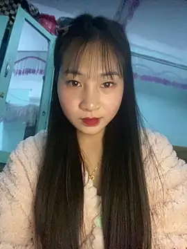 banlinh004 online show from December 16, 2:11 pm