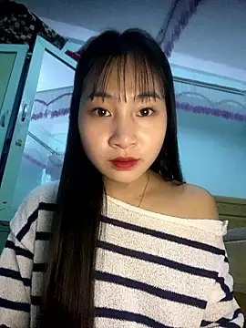 banlinh004 online show from January 14, 4:40 am