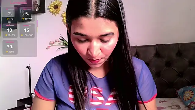 Snapshot of MelodySwetie__ chatting on October 22, 1:55 pm MelodySwetie online show from October 22, 1:55 pm
