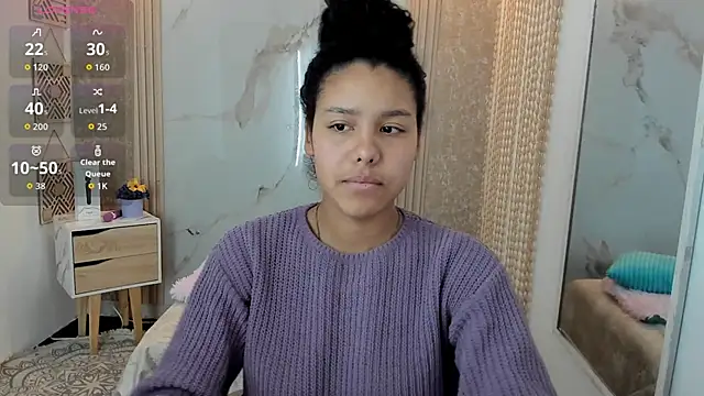 Snapshot of AriaVega chatting on February 1, 11:42 am AriaVega online show from February 1, 11:42 am