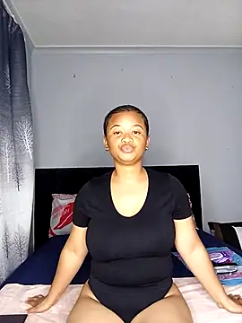 Sultrytits6 online show from October 30, 9:15 pm