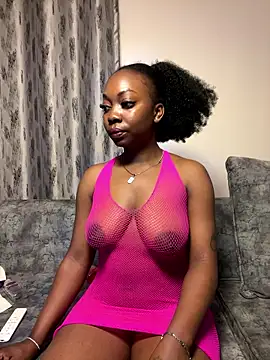 cocoluvx online show from January 11, 9:20 pm