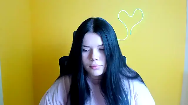 Mona Esty online show from October 18, 5:25 pm