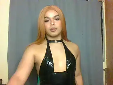 Snapshot of TarahFox chatting on October 24, 5:42 pm TarahFox online show from October 24, 5:42 pm