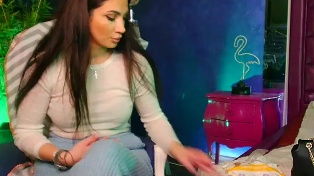 nicolepalmer online show from October 3, 5:21 pm