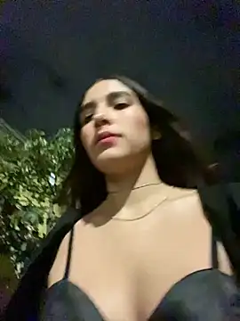 Snapshot of naho_val chatting on October 10, 5:39 am naho val online show from October 10, 5:39 am