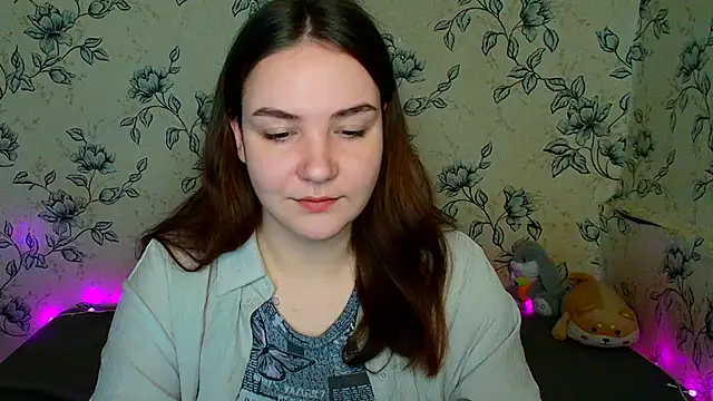 OliviaMontgommery online show from April 19, 10:14 am