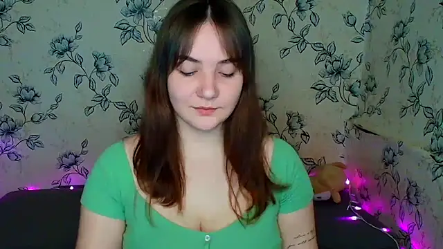 OliviaMontgommery online show from April 25, 11:57 am