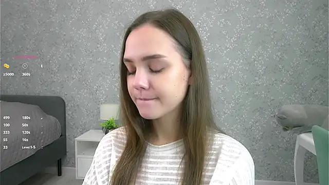 SweetSaraPie online show from November 3, 7:26 pm