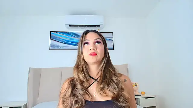 Shanell Rousex online show from November 24, 3:34 pm