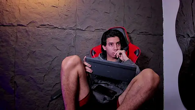 jeycobb online show from March 15, 11:49 am