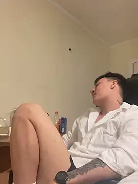 latava online show from October 4, 6:39 pm