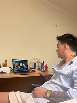 latava online show from October 8, 5:10 pm