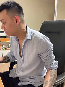 latava online show from November 9, 3:43 pm