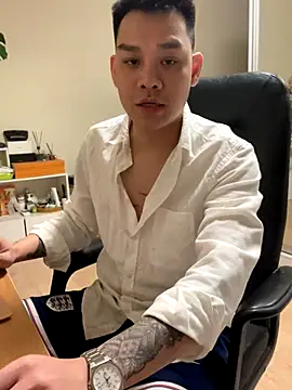 latava online show from November 11, 3:12 pm