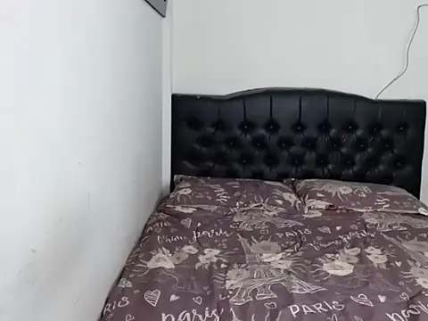 linnaskinyy online show from December 18, 4:40 am