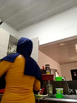 Aafsha  online show from December 5, 1:52 pm