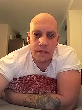 Snapshot of Kobradera1984 chatting on October 29, 11:06 pm Kobradera1984 online show from October 29, 11:06 pm
