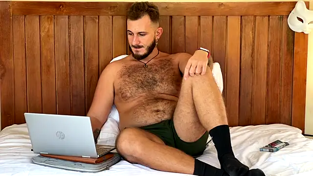 mrmaxiy online show from May 14, 6:53 am