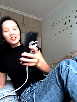 Mile-m online show from October 12, 3:49 am