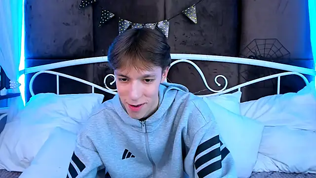 MarkBranston online show from November 2, 11:23 am