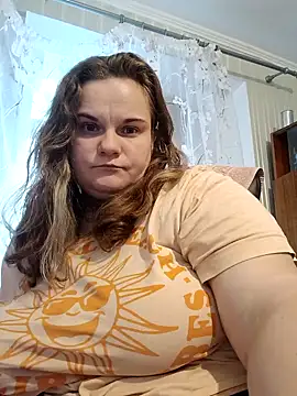 Snapshot of HarmonyKarera chatting on October 6, 12:24 pm HarmonyKarera online show from October 6, 12:24 pm
