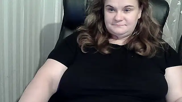 Snapshot of HarmonyKarera chatting on October 7, 8:06 pm HarmonyKarera online show from October 7, 8:06 pm