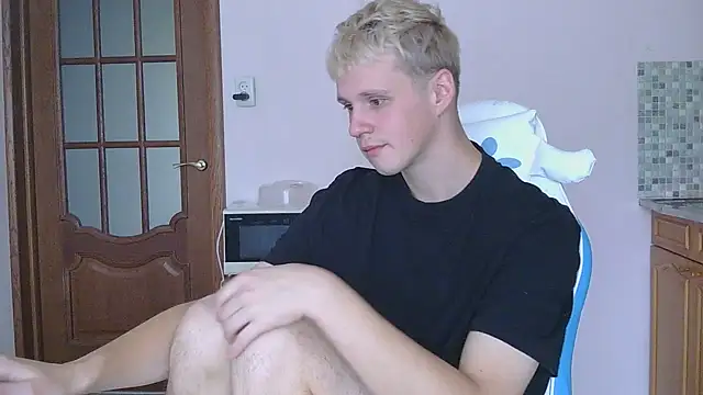 Snapshot of _Timmy_Boy_ chatting on October 24, 6:54 am  Timmy Boy  online show from October 24, 6:54 am