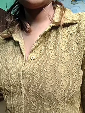 Laura 43 online show from November 7, 7:36 pm