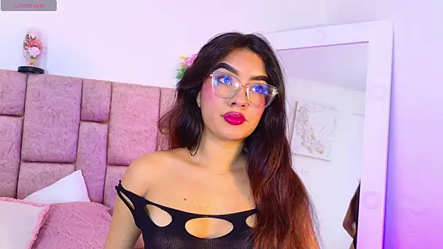 AmyVega  online show from October 28, 2:31 pm