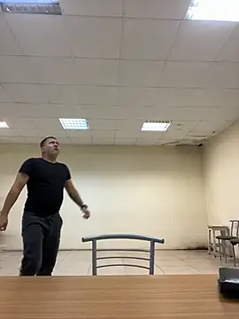 Mahrovmaxim online show from October 18, 5:21 am