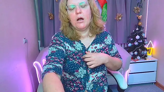 VestaWoody online show from January 9, 1:14 pm