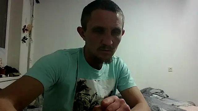 Twolatte1520 online show from April 2, 5:21 pm