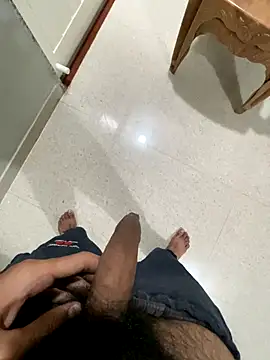 Snapshot of Akky00359 chatting on October 15, 7:03 pm Akky00359 online show from October 15, 7:03 pm