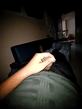 Snapshot of kartik_12098 chatting on October 31, 9:21 am kartik 12098 online show from October 31, 9:21 am