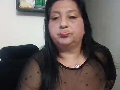 Snapshot of Karina_Betherlsen chatting on October 18, 10:32 pm Karina Betherlsen online show from October 18, 10:32 pm