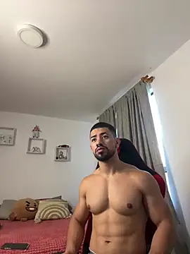 Ezzio Scolaro online show from November 7, 11:21 am