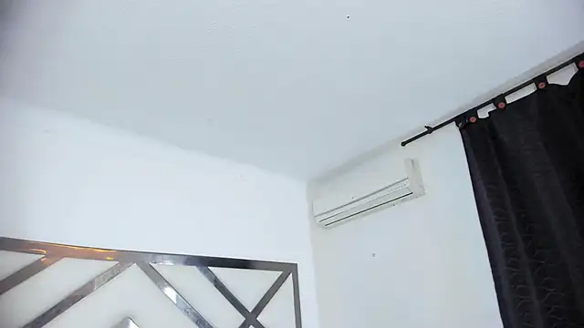 daenerysxxx online show from January 16, 5:55 am