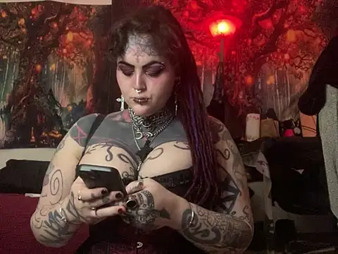 Snapshot of nyxvelon chatting on March 15, 8:48 pm nyxvelon online show from March 15, 8:48 pm