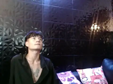 alex russo   online show from October 5, 4:55 am