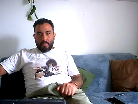 Snapshot of Domfetishx chatting on October 5, 6:06 pm Domfetishx online show from October 5, 6:06 pm